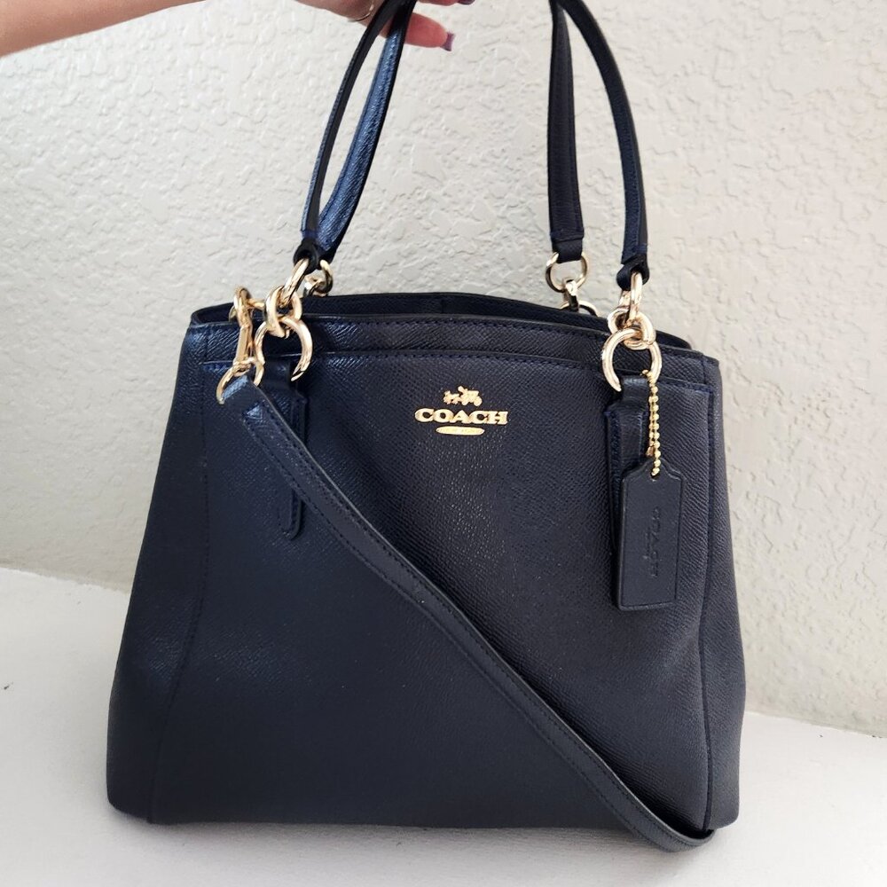 Like New Coach Minetta Black Leather Shoulder Bag - Picture 1 of 15